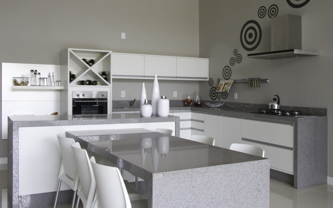 silestone kitchen worktop in whiteplatinum Granite worktops, Quartz